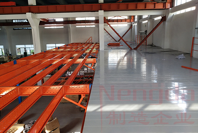 重型鋼平臺(tái)施工