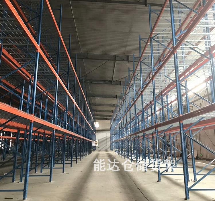 重型倉儲(chǔ)貨架定制